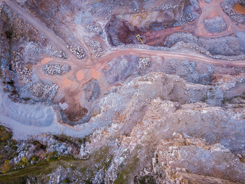 How to Choose the Right Gravel Supplier